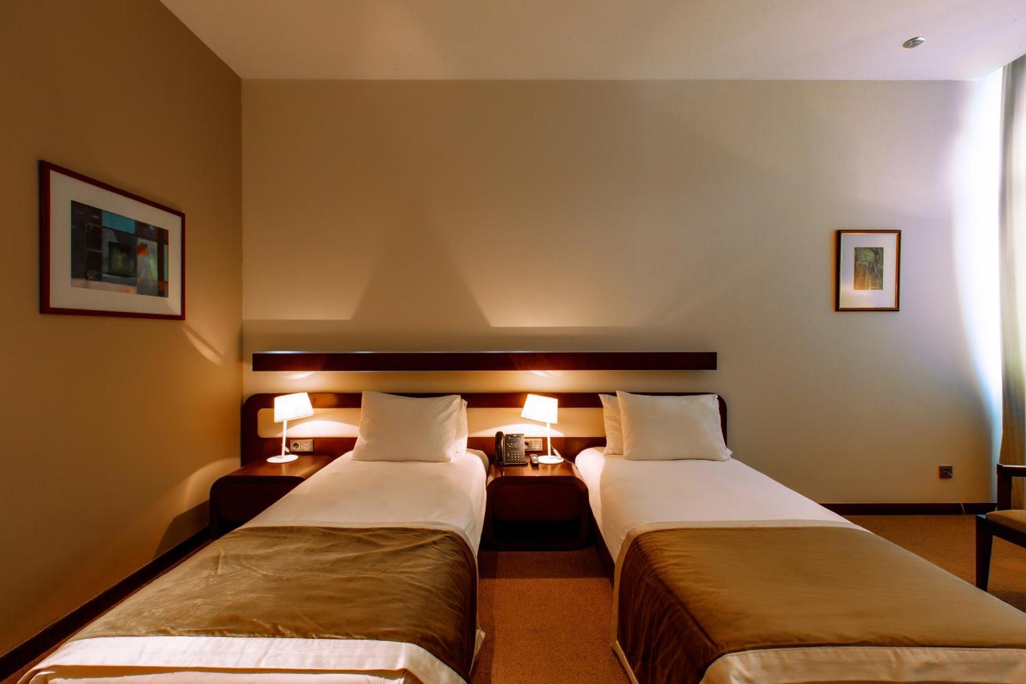 Zirve Hotel ชาห์ดัก ภายนอก รูปภาพ