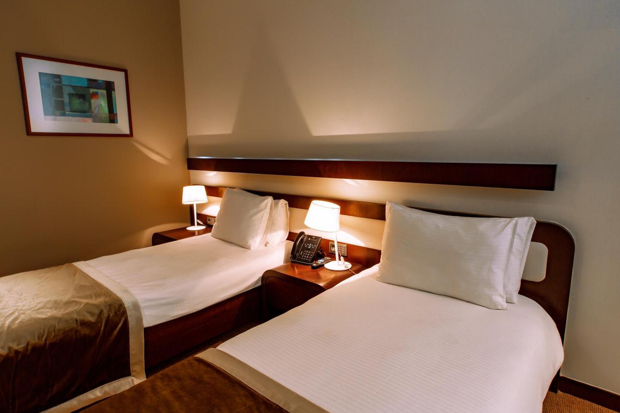 Zirve Hotel ชาห์ดัก ภายนอก รูปภาพ